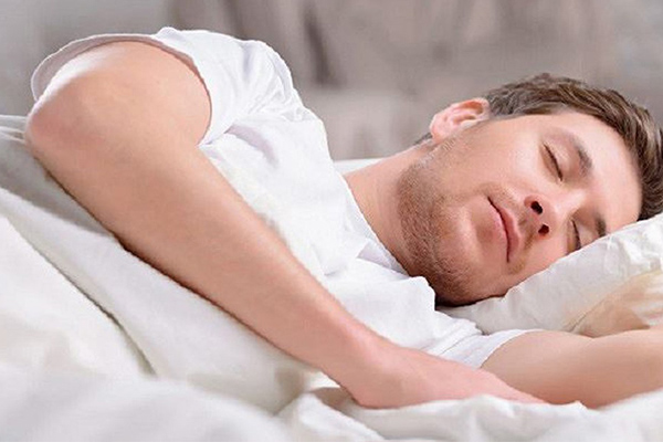Ngủ đủ giấc cho cương dương khỏe mạnh
